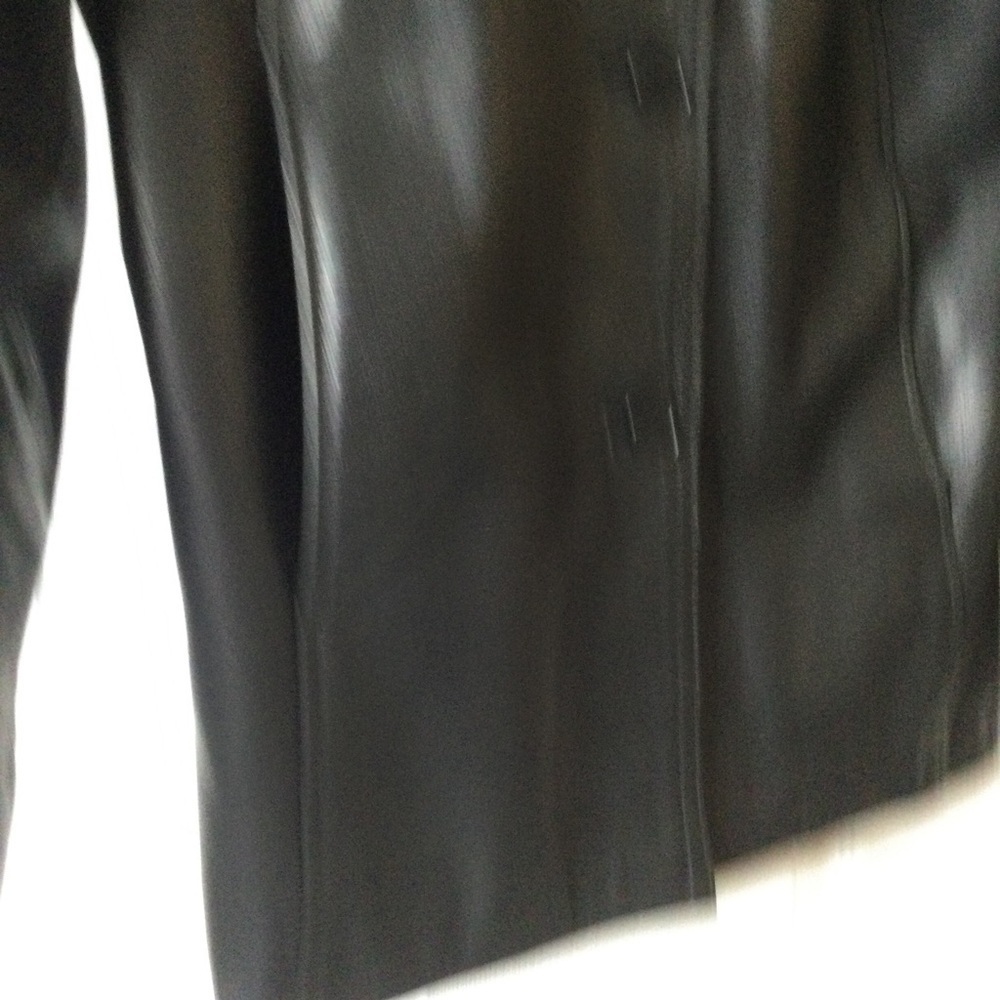 Soft black leather jacket, Fuax fur collar - Picture 5 of 14